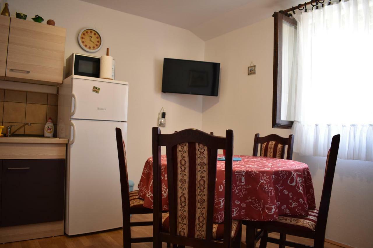 Apartman Nin-Dodo Exterior foto